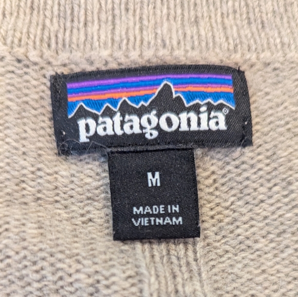 Patagonia Women's Long Cashmere Cardigan - Picture 2 of 8